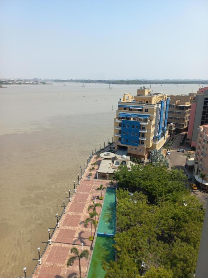 Suites Emporium Guayaquil Ngoại thất bức ảnh