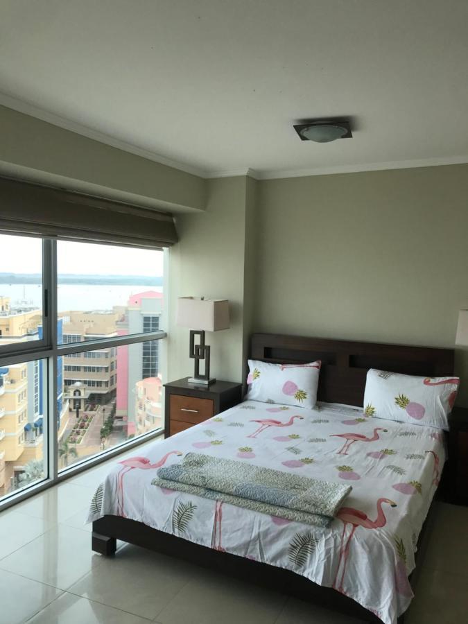 Suites Emporium Guayaquil Ngoại thất bức ảnh